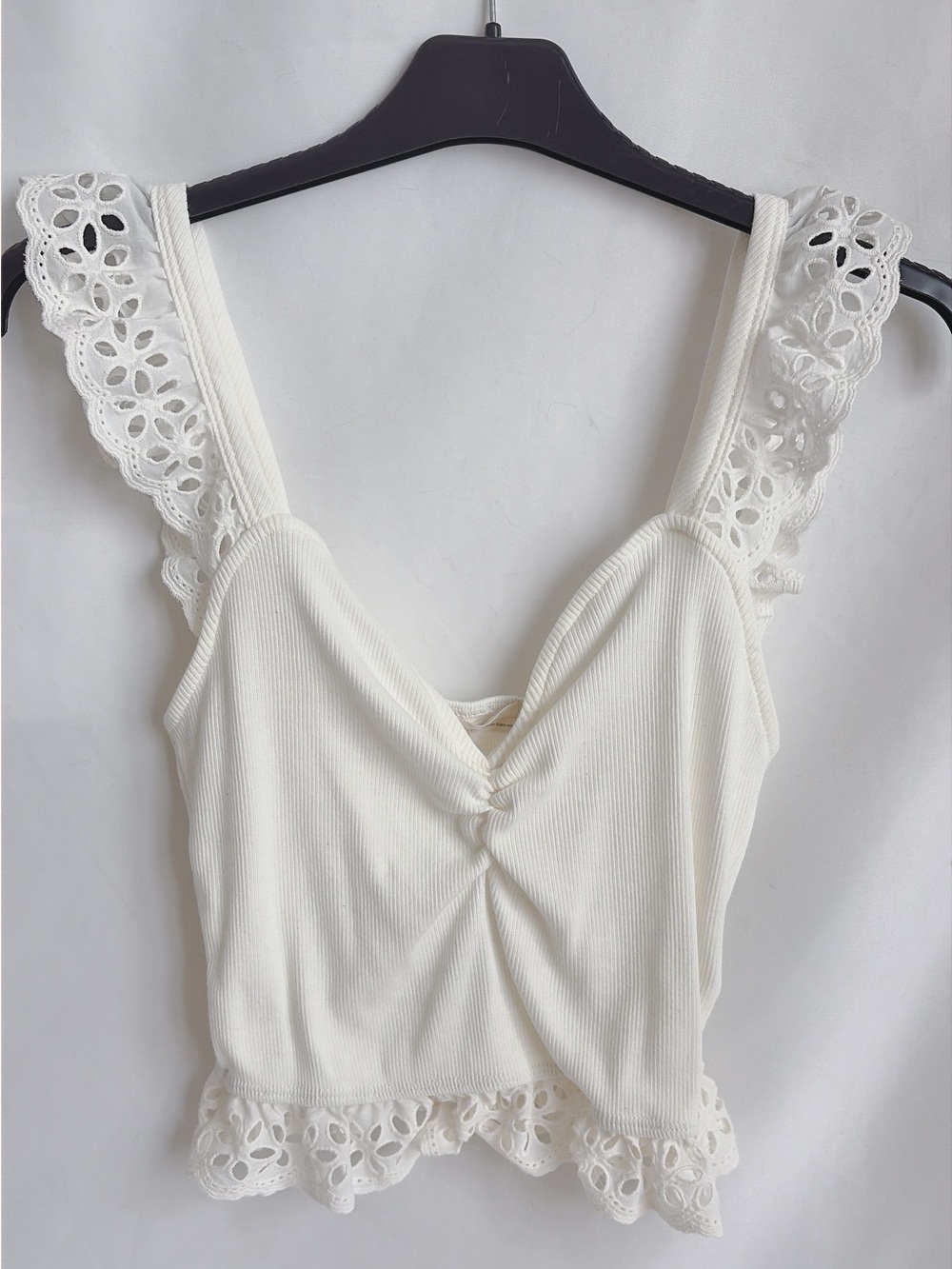 Urban Outfitters Eyelet lace ruffle shoulder straps sweetheart cropped tank top